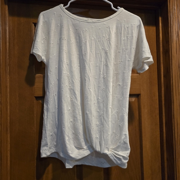 Maurices Tops - Maurices Cream Tie Front Short Sleeve T-Shirt